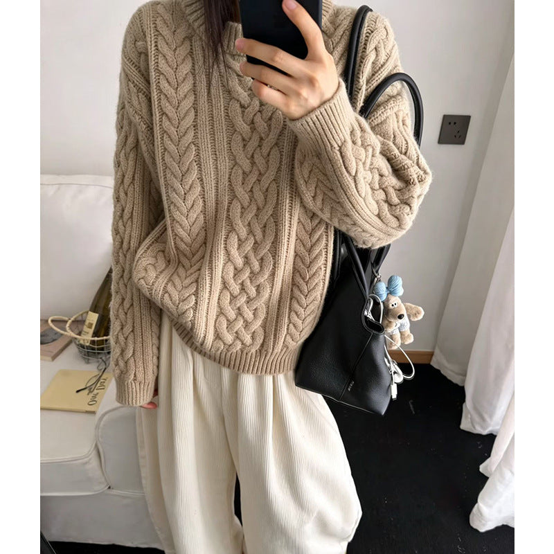 Long sleeved pullover sweater