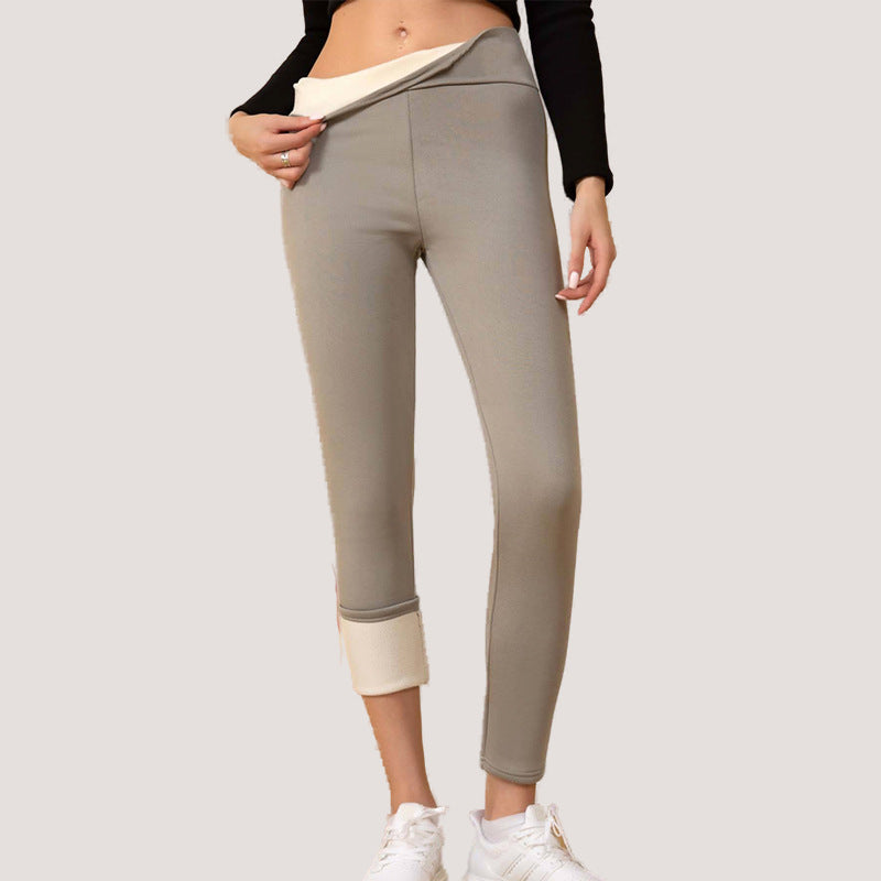 Exterior-Wearing Leg Warm Pants