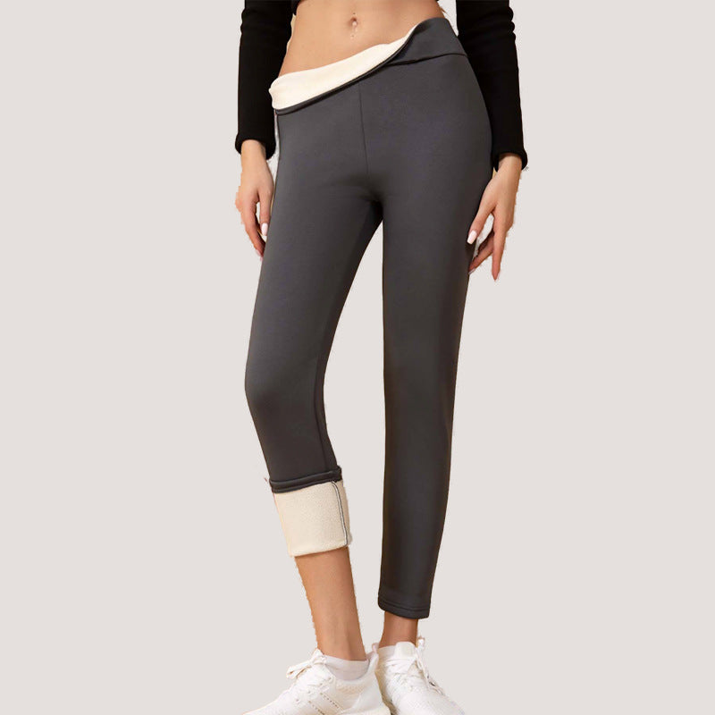 Exterior-Wearing Leg Warm Pants
